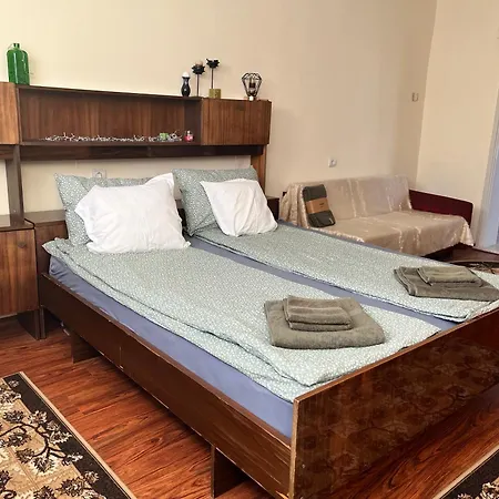 Apartman Cosy In The Heart Of *
